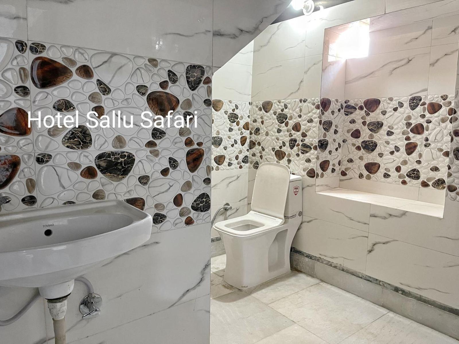 ג'איסלמר Hotel Sallu Safari מראה חיצוני תמונה